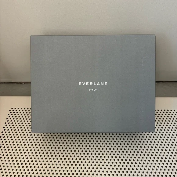 Everlane Boss Boot Black Patent - Picture 14 of 16